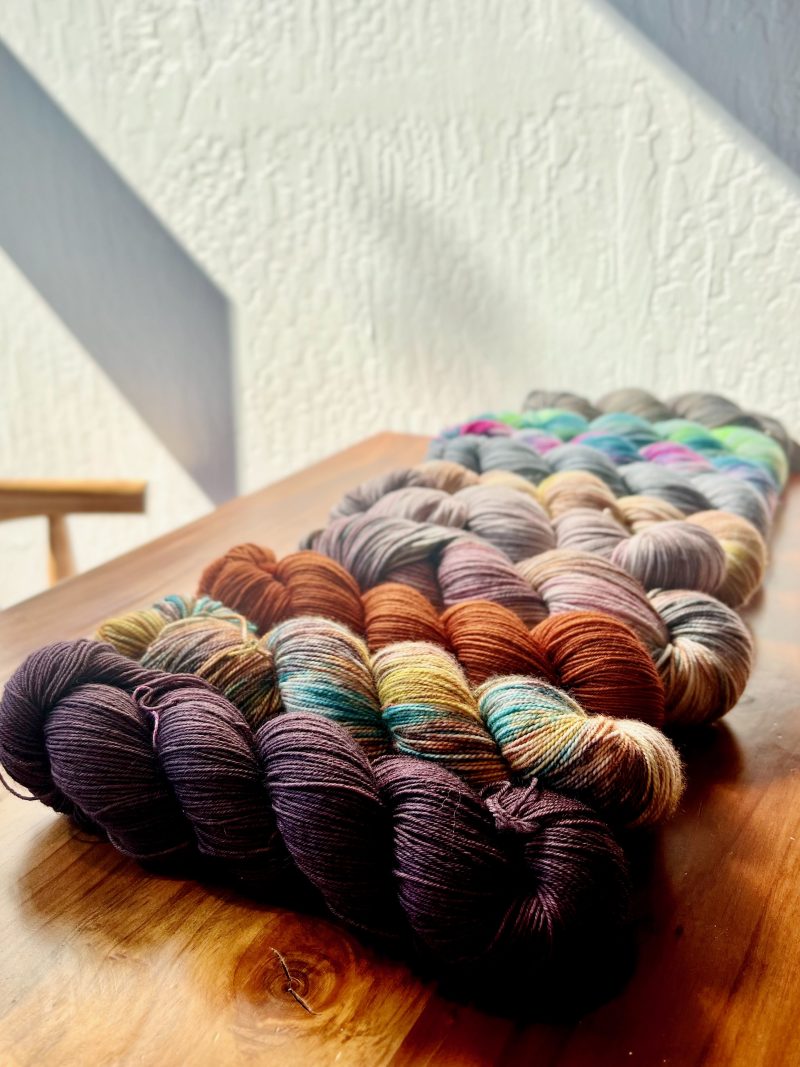 branded cover photo for Peninsula Yarn